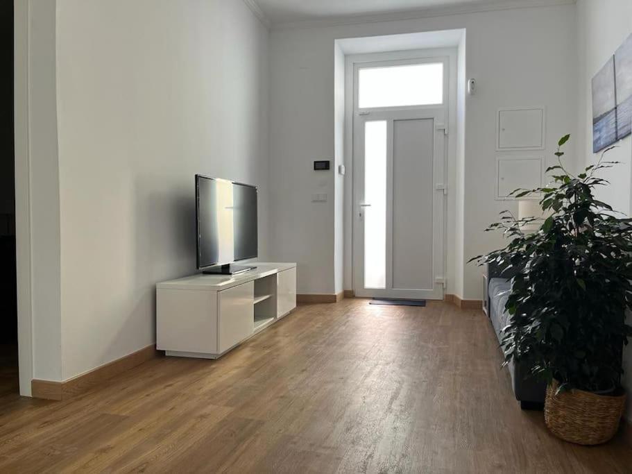 Casa Da Praia Da Poca - Apartamento Lirio Εστορίλ Εξωτερικό φωτογραφία